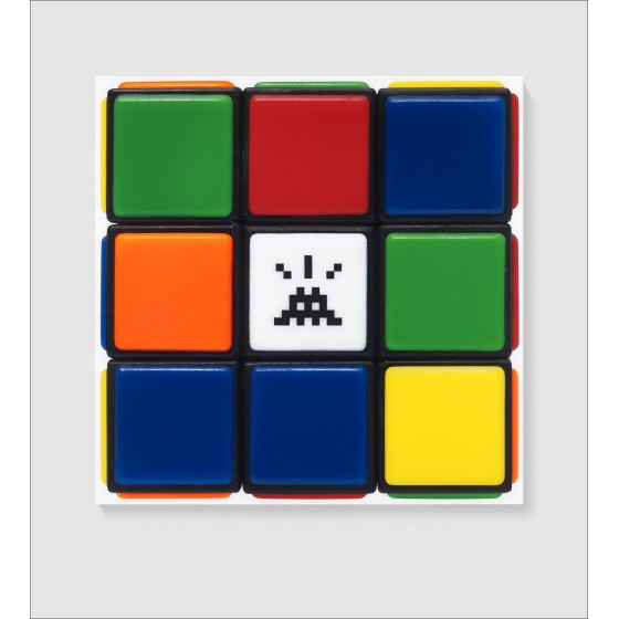Künstler INVADER | 'Eindringlich Cube NVDR1-1' Kunstwerk | 2023