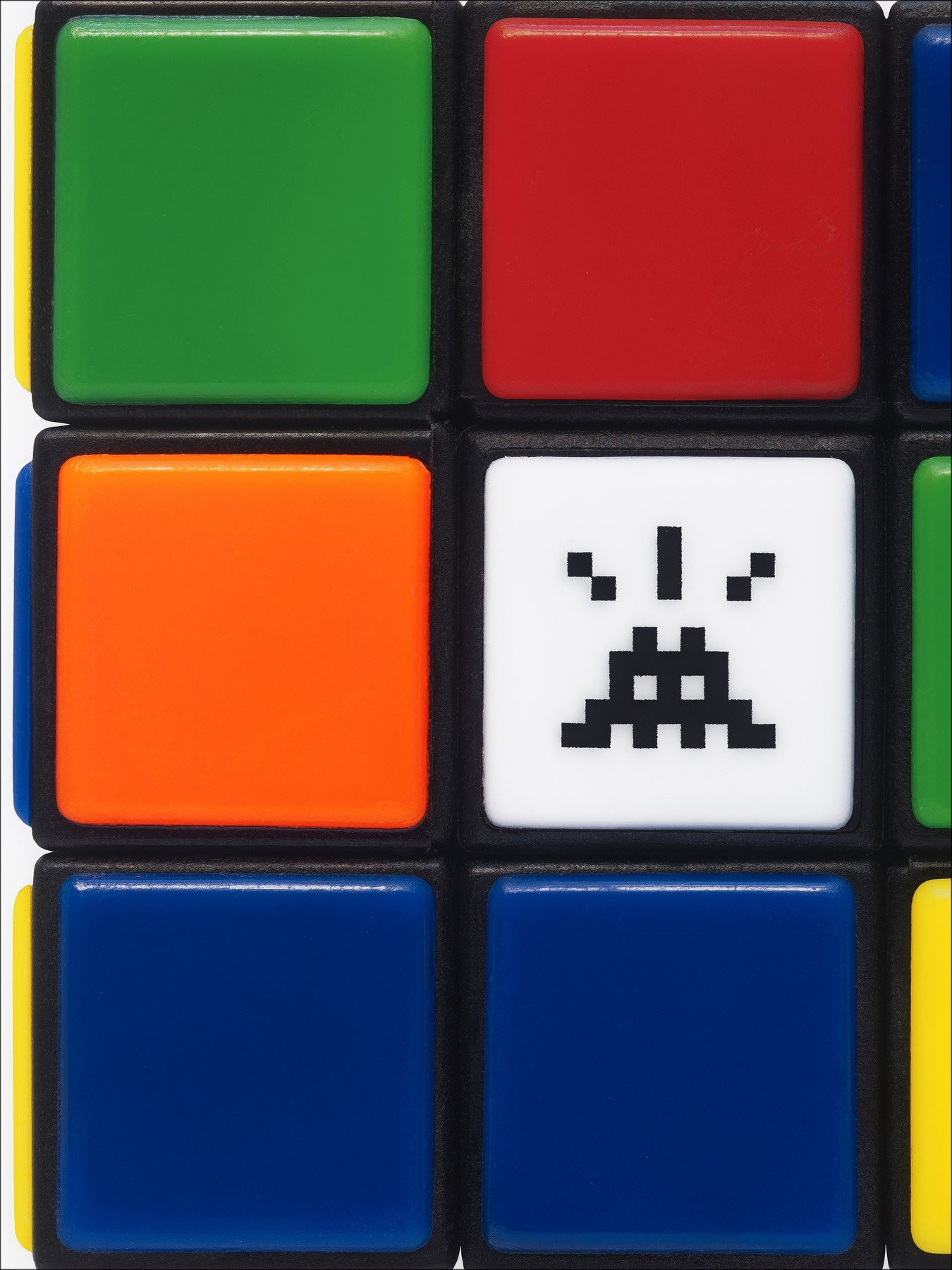 Artiste INVADER | 'Invaded Cube NVDR1-1' œuvre d'art | 2023