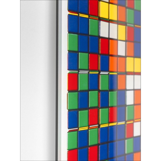 Artista INVADER A bordo de 'Rubik Country Life NVDR1-3 '