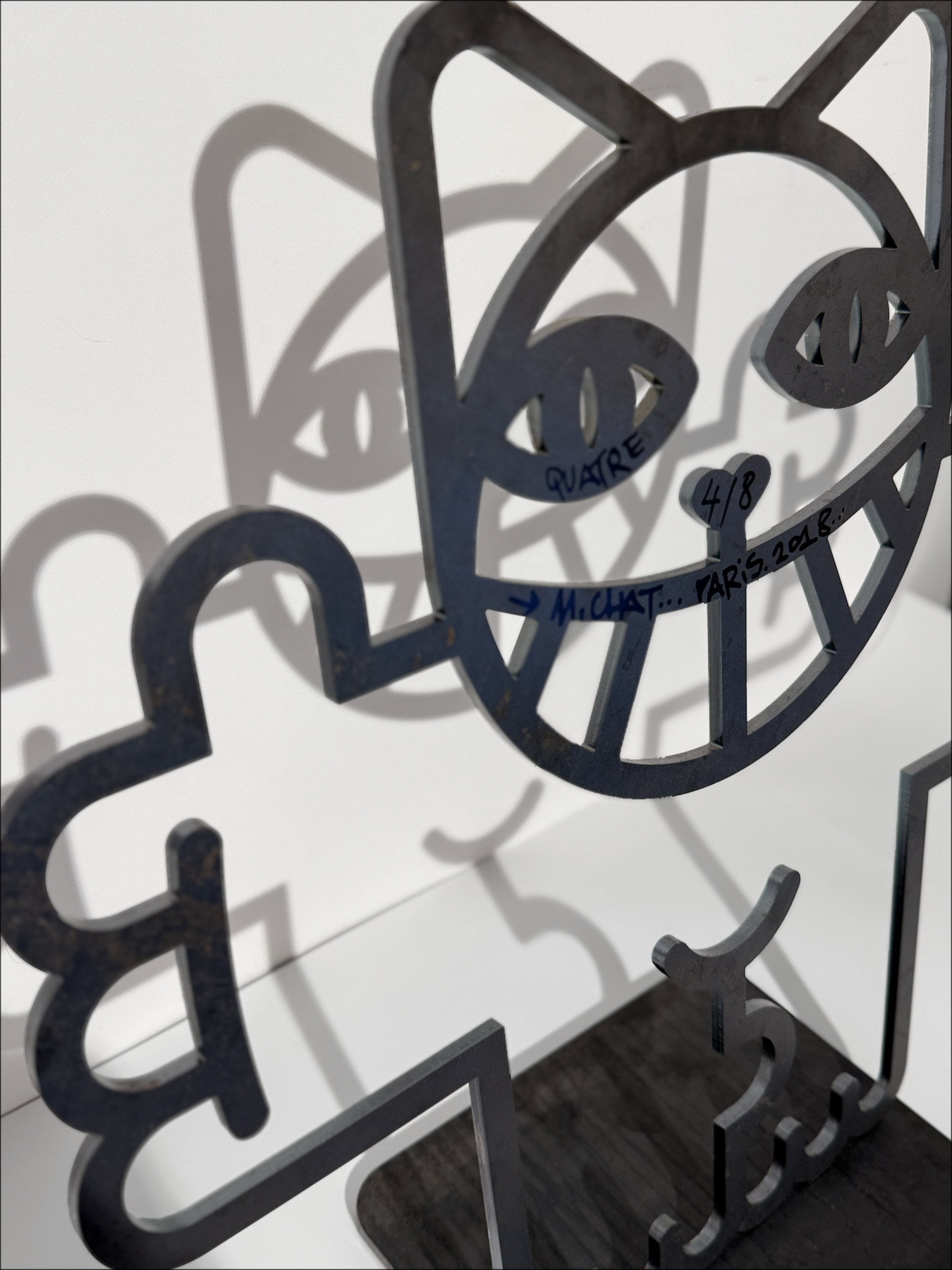 Stahlskulptur M.Chat Chat sich in der Liebe in Thoma Vuille 2018