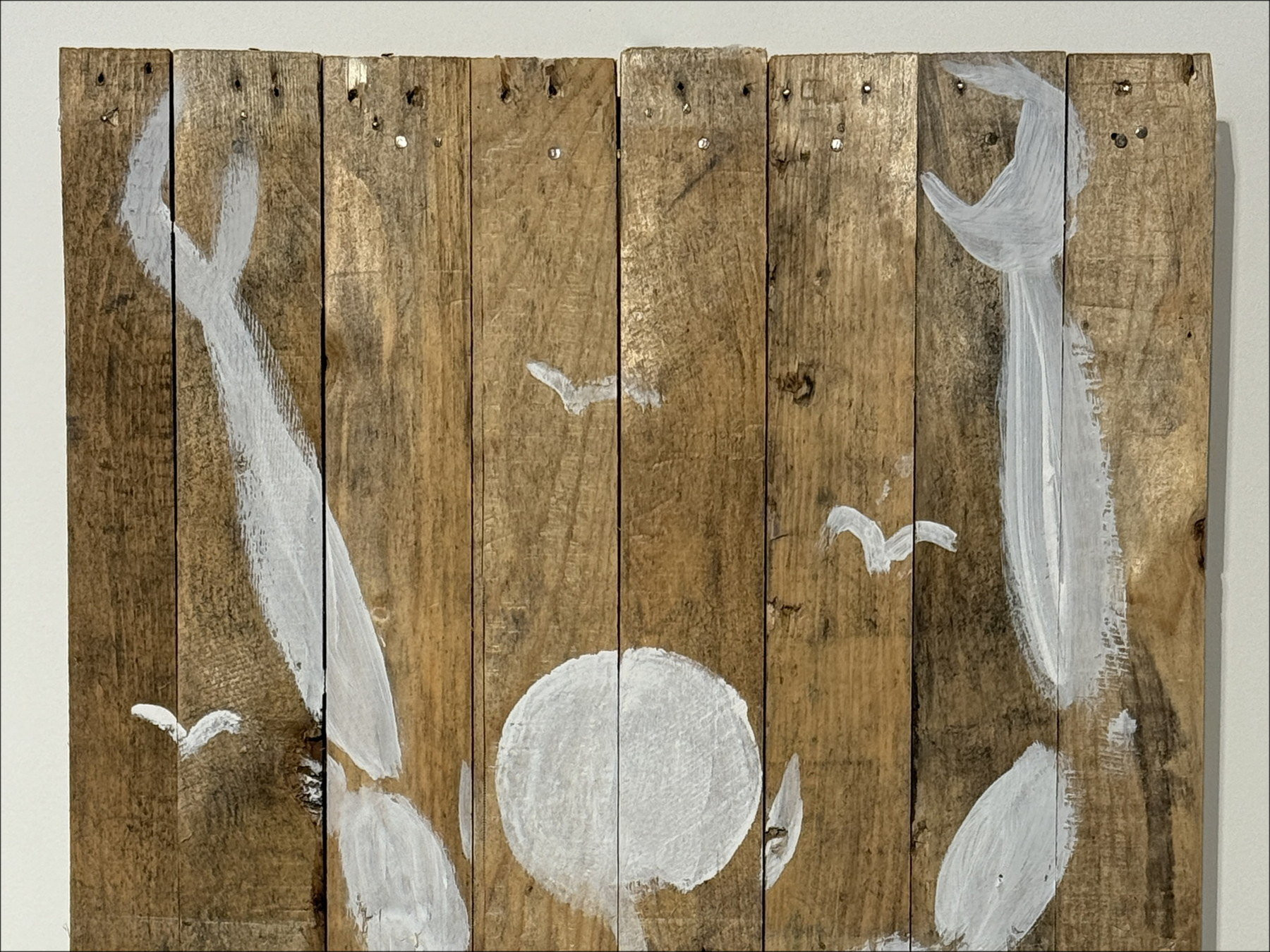 Jérôme Mesnager - Pittura su in legno Palisade, uomo in bianco 2025
