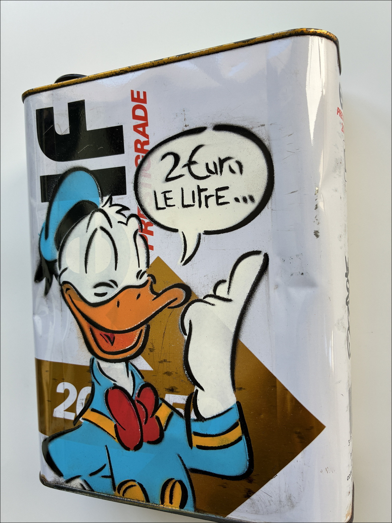 Dezache - Donald, pittura originale su bidone circa 2023
